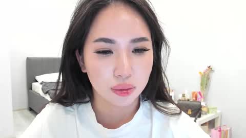 Amina online show from March 14, 4:08 pm