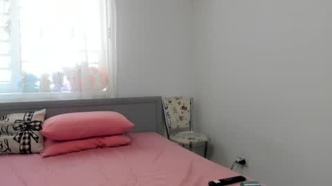 Amira Vyxen online show from July 23, 9:06 am
