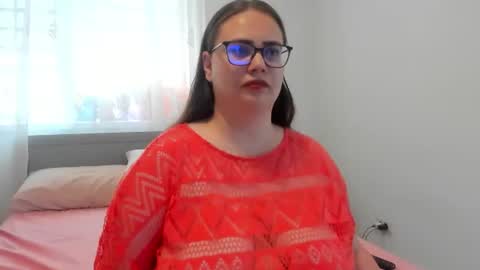 Amira Vyxen online show from July 10, 8:59 am