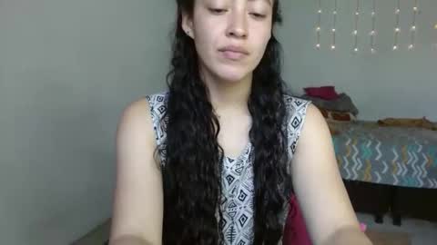 amitlu_ online show from September 9, 7:35 pm