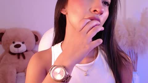 Sophi online show from October 1, 11:59 am