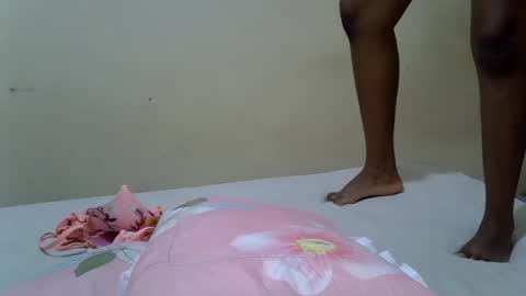 anny online show from July 7, 7:23 am