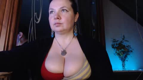 Snapshot of amorelara chatting on February 16, 3:26 am amorelara online show from February 16, 3:26 am