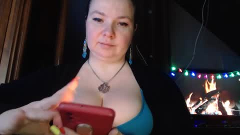 Snapshot of amorelara chatting on January 5, 5:41 am amorelara online show from January 5, 5:41 am