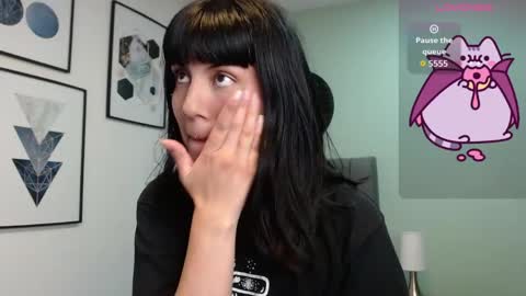 Amy 3 online show from March 6, 4:29 am