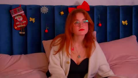 Amy online show from December 20, 2:54 pm