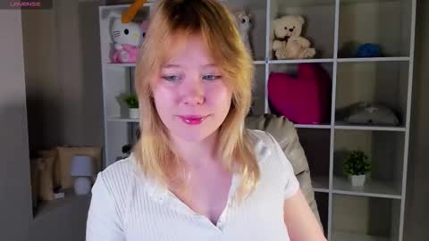 Amy online show from September 15, 12:08 am