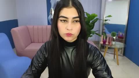 Amy online show from July 11, 8:42 pm