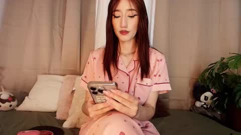 AMY online show from February 25, 4:33 am