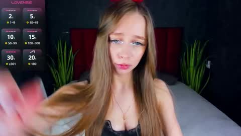 Amy online show from September 30, 7:19 pm