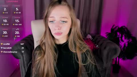 Amy online show from October 16, 11:51 pm