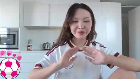 girl next door named Amy online show from July 17, 4:43 pm