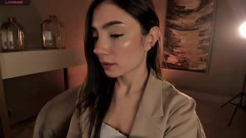 Amy Armstrong online show from March 8, 12:31 am