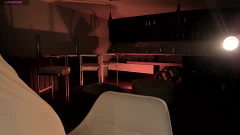 Amy Armstrong online show from January 25, 12:27 am