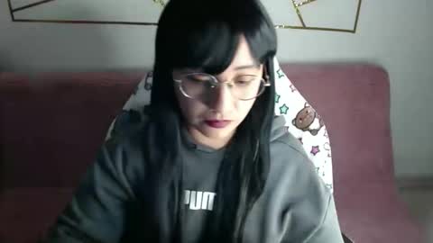 Amy Lee online show from November 10, 4:29 am