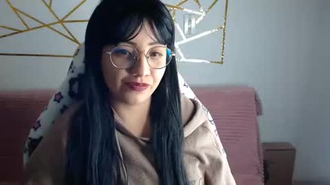 Amy Lee online show from December 17, 6:39 am