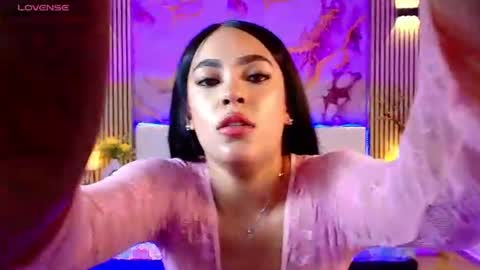 amyjohnsonn online show from July 19, 6:26 am