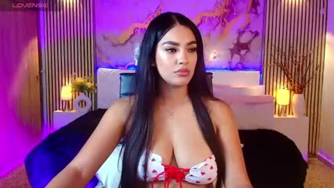 amyjohnsonn online show from July 28, 5:16 am