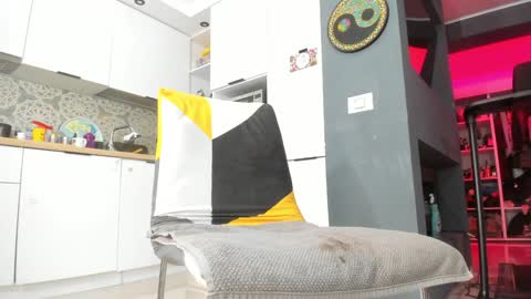     Next stream Dec 3 online show from February 5, 12:19 pm