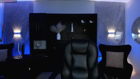 Snapshot of amywalker_ chatting on January 16, 10:10 am AMY WALKER online show from January 16, 10:10 am