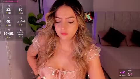    online show from June 25, 9:57 am