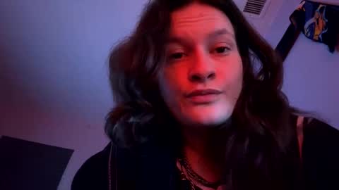 an_e333 online show from November 10, 8:59 pm