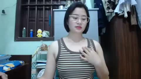 an_naughty online show from December 19, 8:17 am