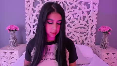 Ana Gonzalez online show from June 25, 8:21 pm