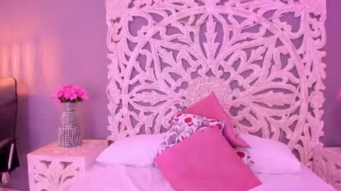 Ana Gonzalez online show from July 4, 9:32 pm
