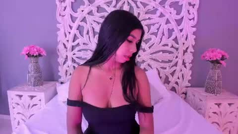 Ana Gonzalez online show from June 26, 8:32 pm