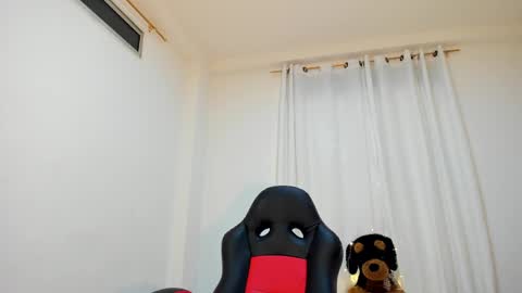 Ana online show from April 28, 2:27 am