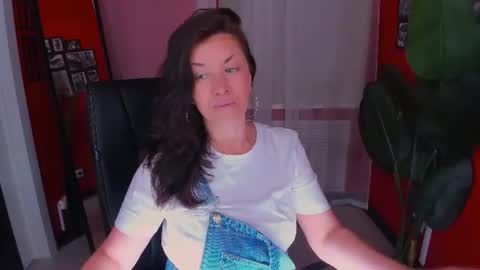 Ana online show from June 27, 9:43 pm