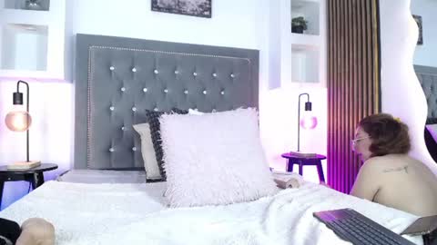 Ana Moon  online show from July 17, 10:52 am