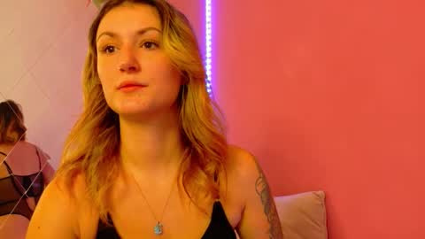 anaayss online show from November 10, 5:57 am