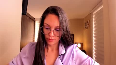 Snapshot of anabel_25 chatting on February 28, 1:14 pm Anabel online show from February 28, 1:14 pm