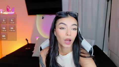 ANABEL WOLF  online show from September 9, 5:57 pm