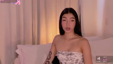 ANABEL WOLF  online show from July 9, 4:53 pm