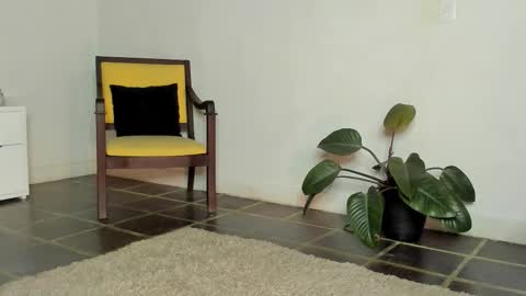 Ana Henao or Annie... Follow me ahenaocb Insta  X online show from February 18, 12:54 am