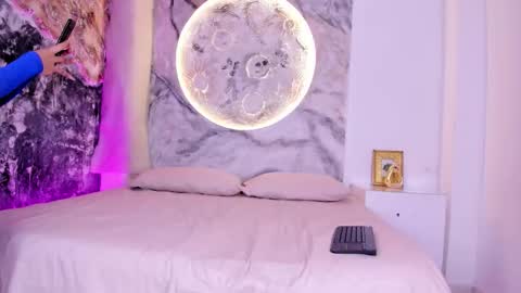 Im Sara  online show from January 17, 12:34 pm