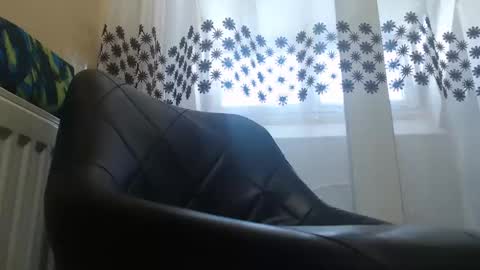 Snapshot of analove200 chatting on February 20, 7:34 am analove200 online show from February 20, 7:34 am