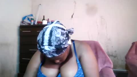 analslut1987 online show from December 16, 10:21 am