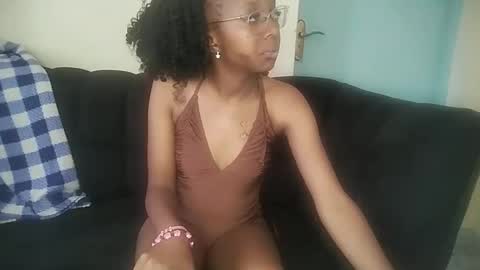 Ananablossom online show from October 26, 6:09 am