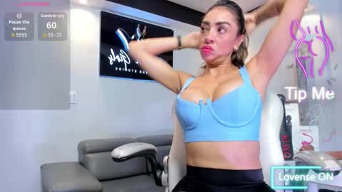 Snapshot of anaruiz1_ chatting on September 24, 2:16 pm ana online show from September 24, 2:16 pm