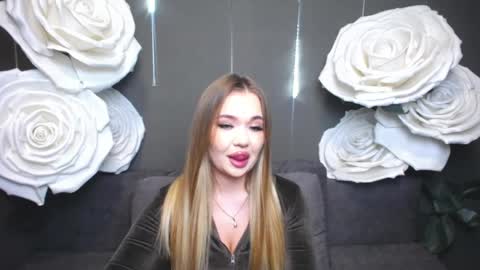 anastacyyellig online show from May 30, 9:22 pm
