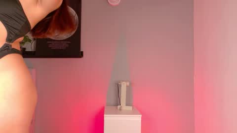 Kendra  online show from March 2, 11:17 am