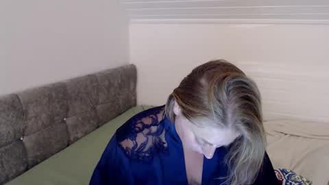 Snapshot of andorphina chatting on September 16, 10:18 pm Andorphin online show from September 16, 10:18 pm