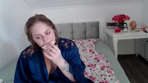 Snapshot of andorphina chatting on September 24, 9:52 am Andorphin online show from September 24, 9:52 am