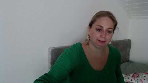 Snapshot of andorphina chatting on September 19, 9:41 am Andorphin online show from September 19, 9:41 am