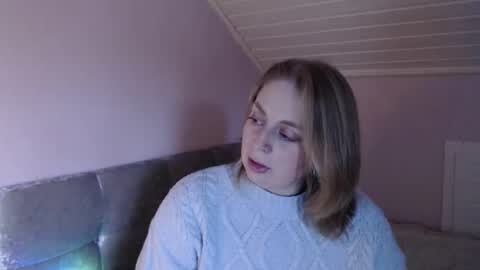 Snapshot of andorphina chatting on December 15, 12:17 pm Andorphin online show from December 15, 12:17 pm