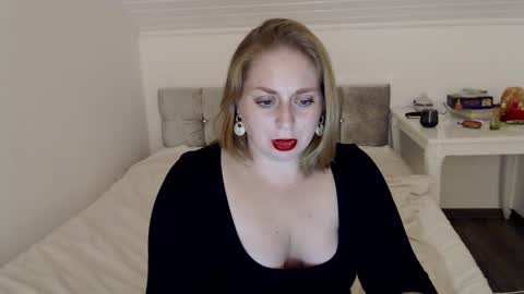 Snapshot of andorphina chatting on October 17, 6:55 pm Andorphin online show from October 17, 6:55 pm
